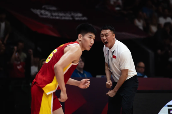 天弘优配 U19中国男篮惨遭两连败，揪出输球罪人！身体天赋也堪称云泥之别