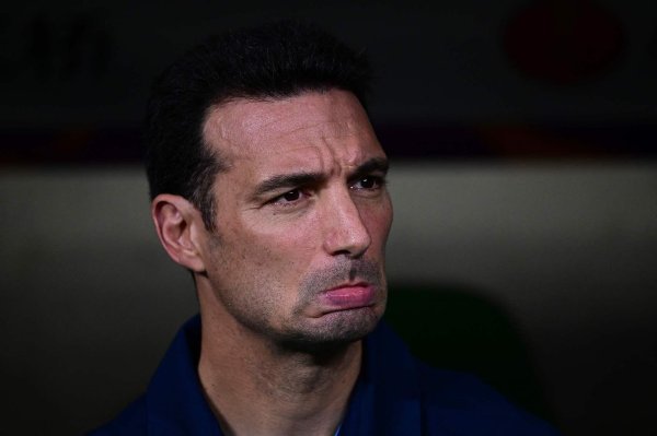 富才配资 TyC预测阿根廷首发：梅西领衔全主力出战，劳塔罗&麦卡首发成疑