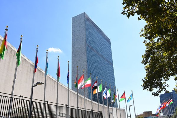 大牛网 严控出行范围、购物要获批准……美国如此对待伊朗外交官